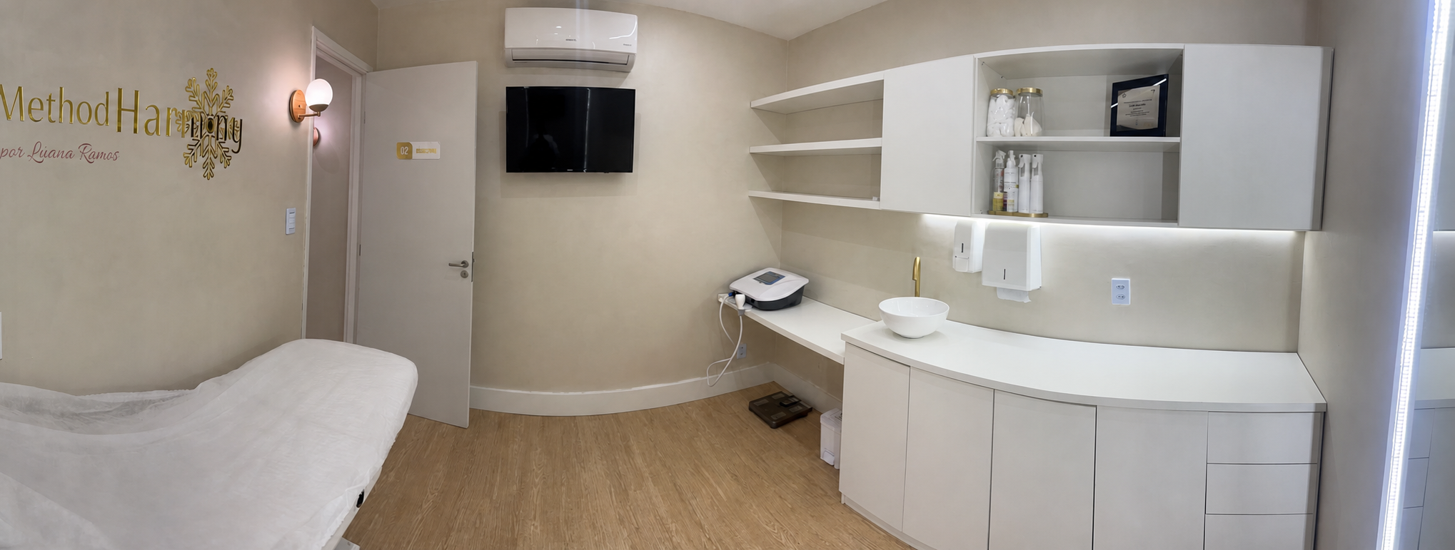 Sala de atendimento — Ambiente preparado com organização e segurança.